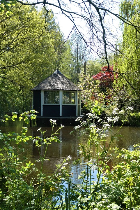 Pergola surrounded by floodwaters