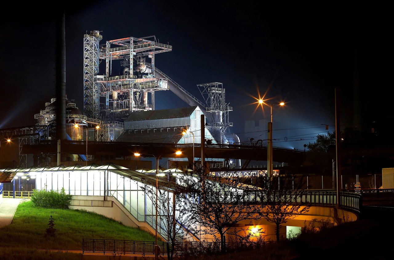 nighttime view of chemical plant.